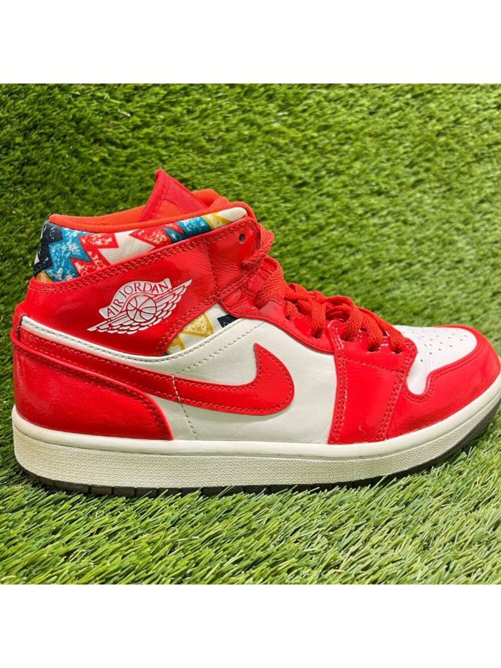 Nike Air Jordan 1 SE Mid Mens Size 8 Red White Athletic Leather Shoes Sneakers